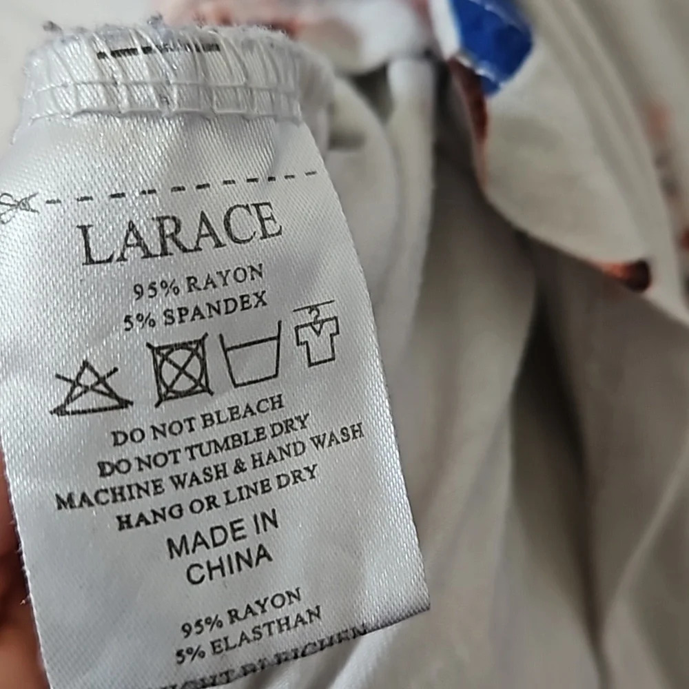 LARACE TOP - Picture 8 of 12